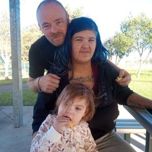 Meet your Posher, April maree